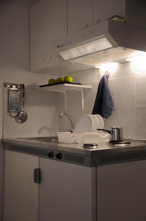 Alikí Helen'S Budget Accommodation מראה חיצוני תמונה